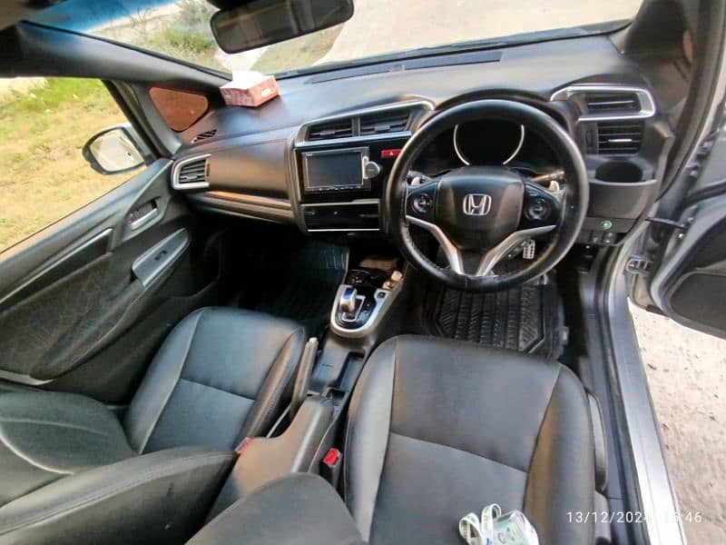 Honda Fit 2015 6