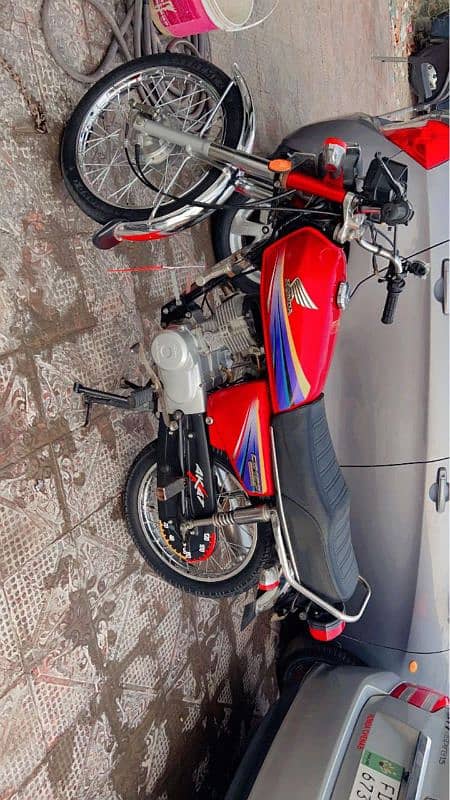 Honda 125 condition 10/10 4