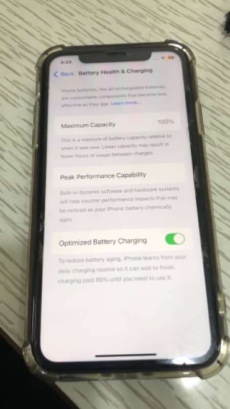 iphone 11 condition 10by 10 64 gb with box jv LLa with apple warranty 0