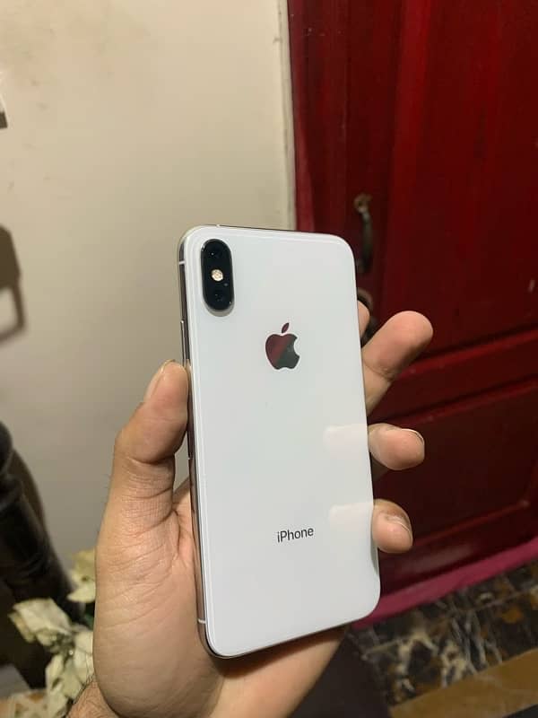 Apple iphone xs 64 gb Pta approved waterpack 6