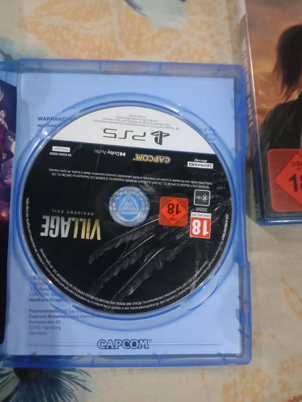 Resident Evil 4 Gold,Resident Evil 8 Village,God of War Ragnarok Ps5 7