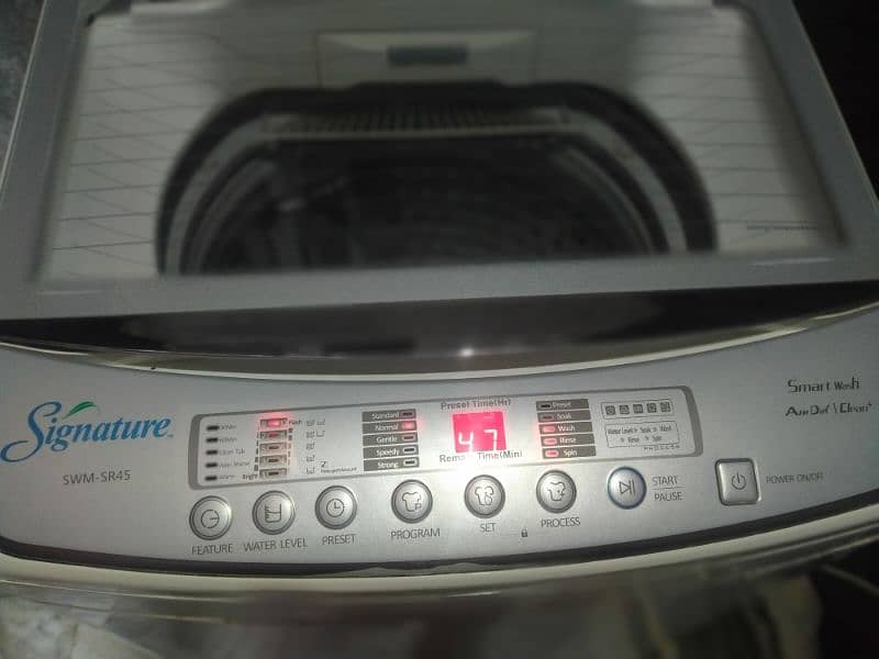 Signature 11kg Fully Automatic Top Loading Washing Machine 2