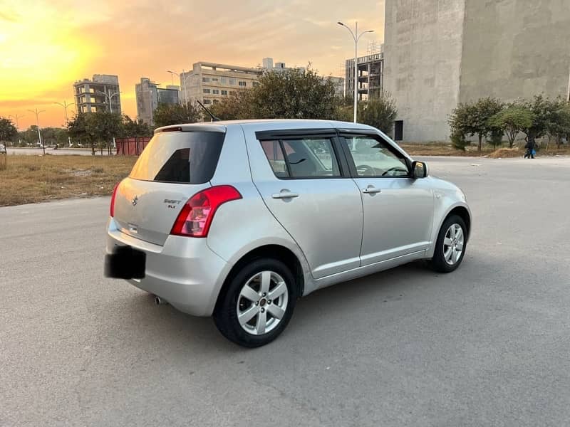 Suzuki Swift 2017 in total genuine condition for sale in islamabad 4