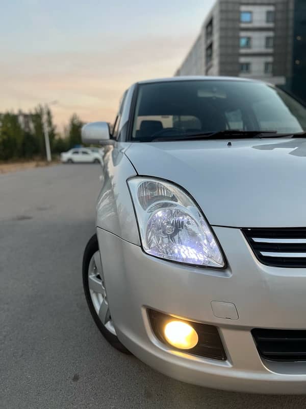 Suzuki Swift 2017 in total genuine condition for sale in islamabad 12