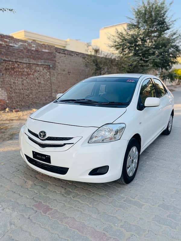 Toyota Belta 1.0 X A package 2007/2012 2