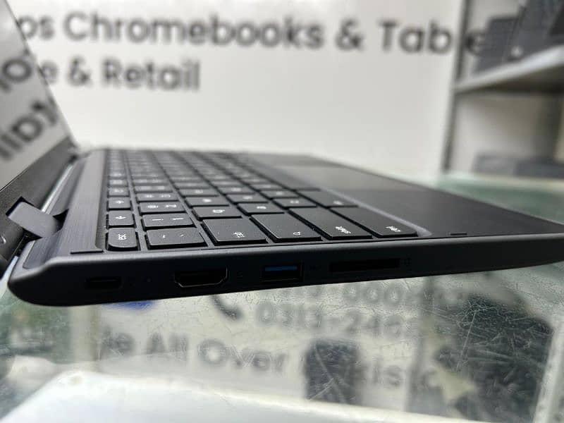 LENOVO CHROMEBOOK 300E 4/32GB SSD TOUCH 360 ROTATE WITH CAMERA CHARGER 2