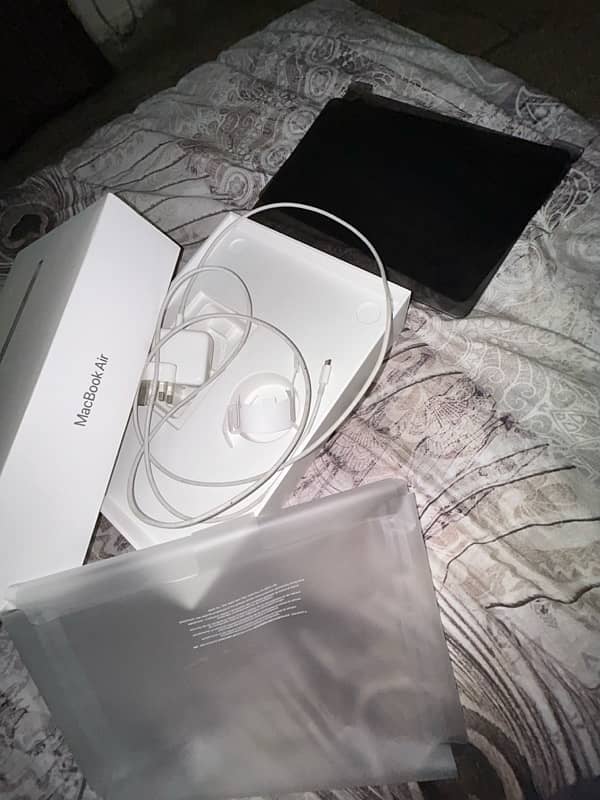 MacBook Air M1 2020 for sale 2