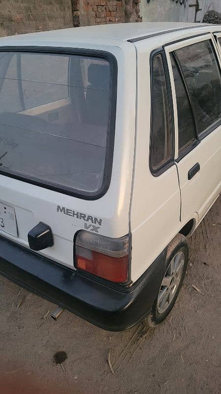 Suzuki Mehran VX 2010 with chill ac almost genuine 3