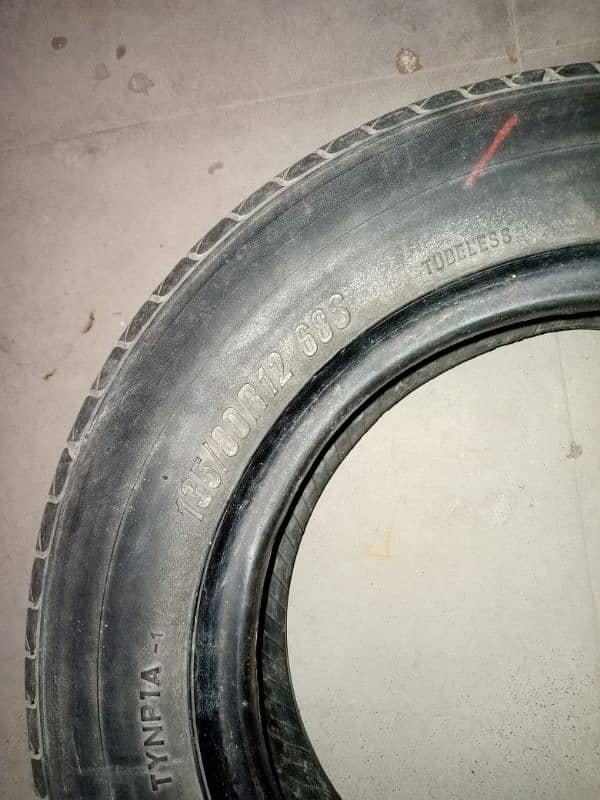 Mehran,hi roof tyre 4