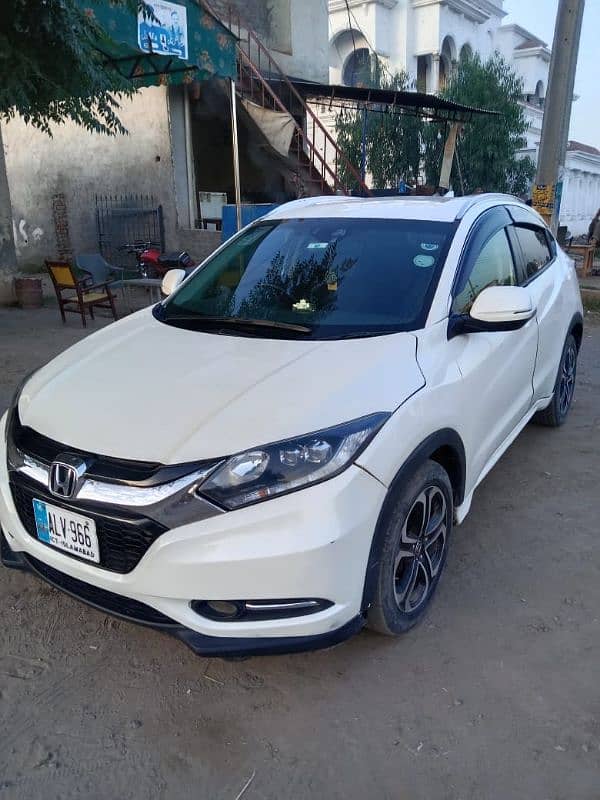 Honda Vezel 2015 3