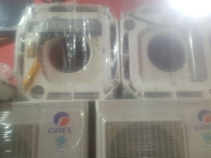 4 stand AC 4 ton 4