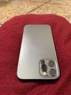 Iphone 12 pro 128gb FACTORY UNLOCK 10/9.8 waterpack