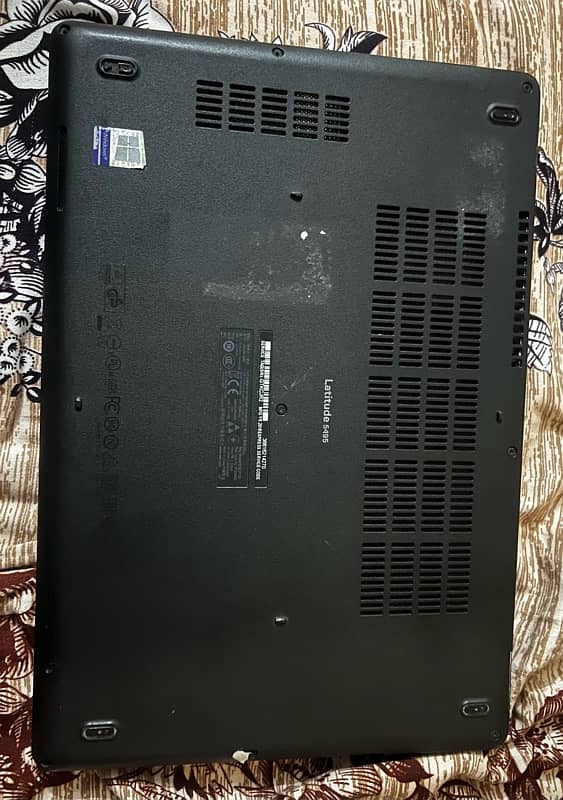 DELL Inpiron Laptop 1