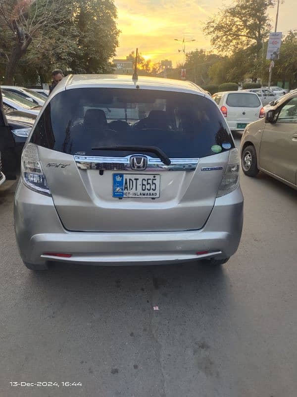 Honda Fit 2012 hybrid 3