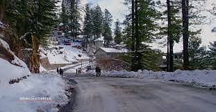 Rent A Car for Murree Nathiya Gali- Rs. 4400 8