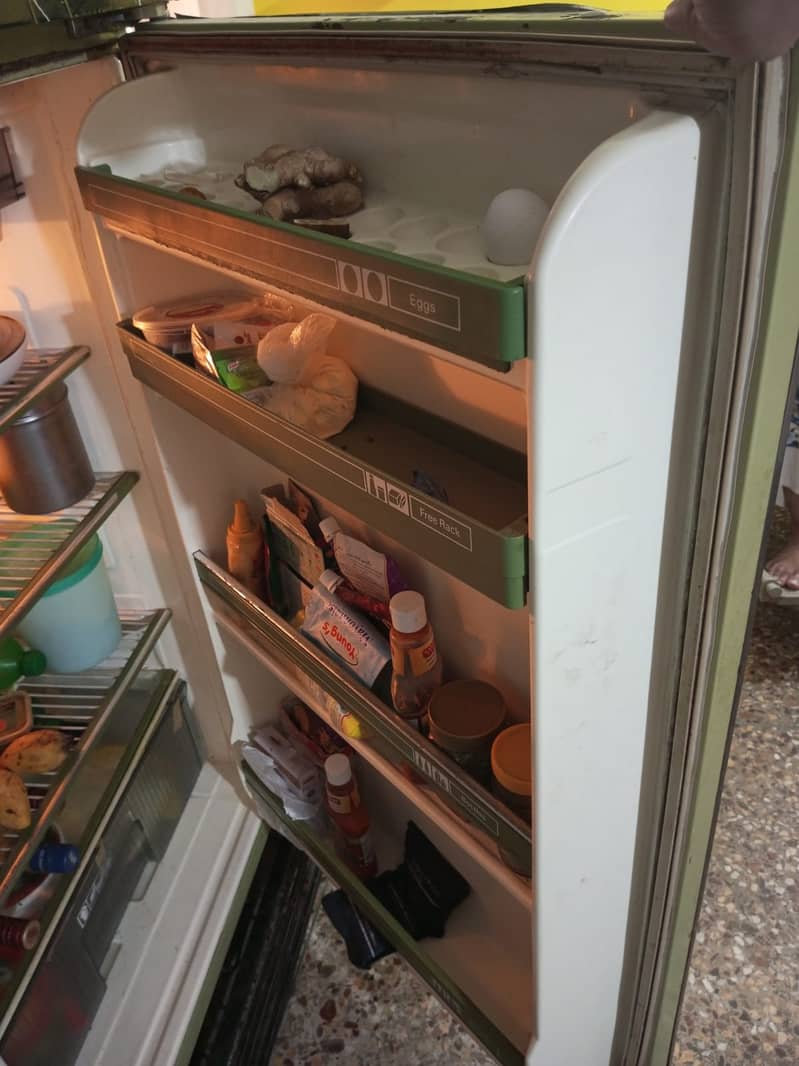 refrigerator / Fridge / imported full size fridge for sale 5