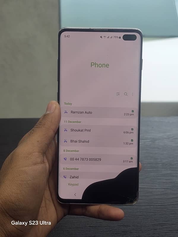 Samsung s10 plus LCD damage 1