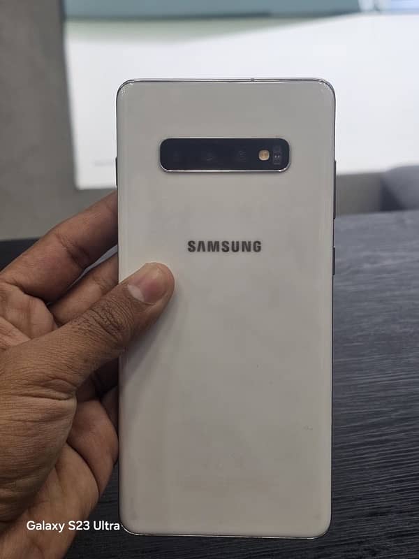 Samsung s10 plus LCD damage 4