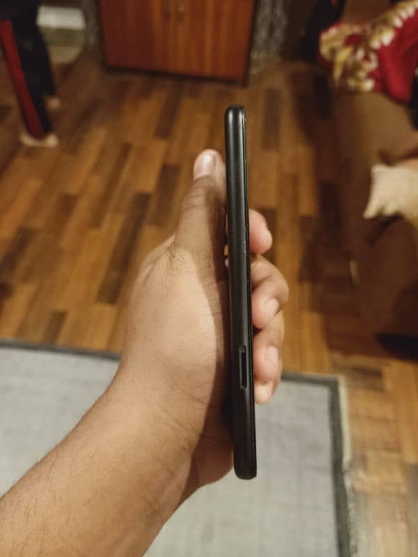 I'm saling my Google pixel 4a in dead condition 2