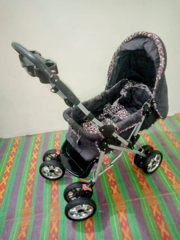 Imported Baby Pram Brand New. O3358O8816O Call/Whatsap 3