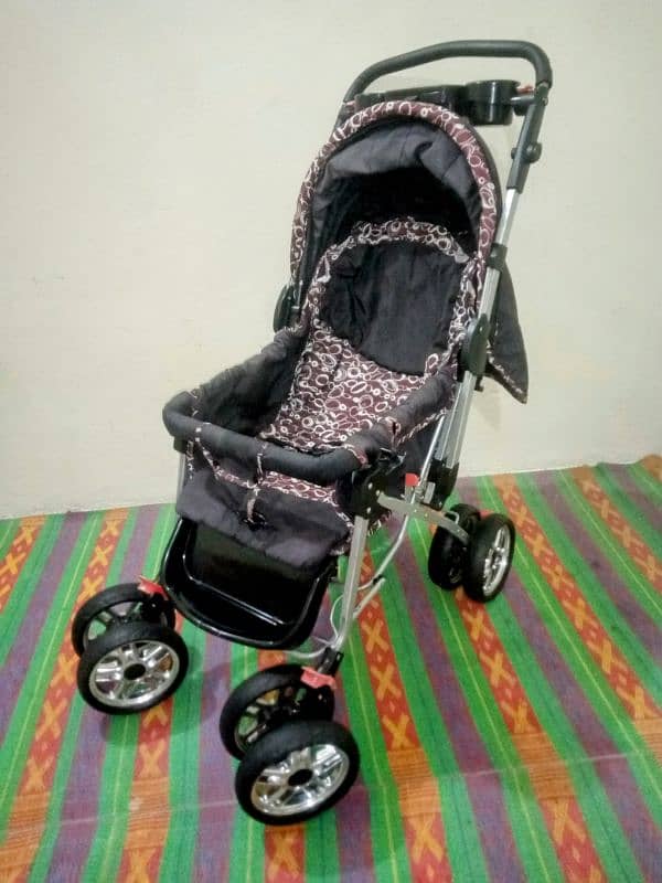 Imported Baby Pram Brand New. O3358O8816O Call/Whatsap 4