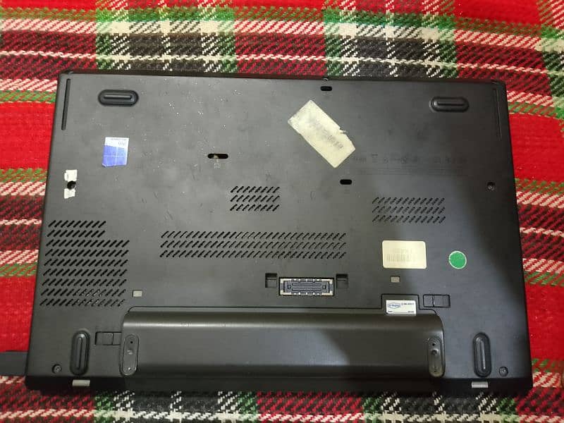 Lenovo Thinkpad. Model  T450 1