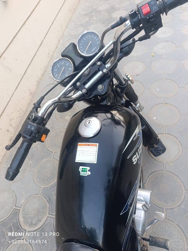 Suzuki 150 model 2016 4