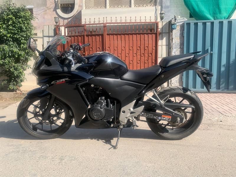 Honda  CBR 500 2016 7