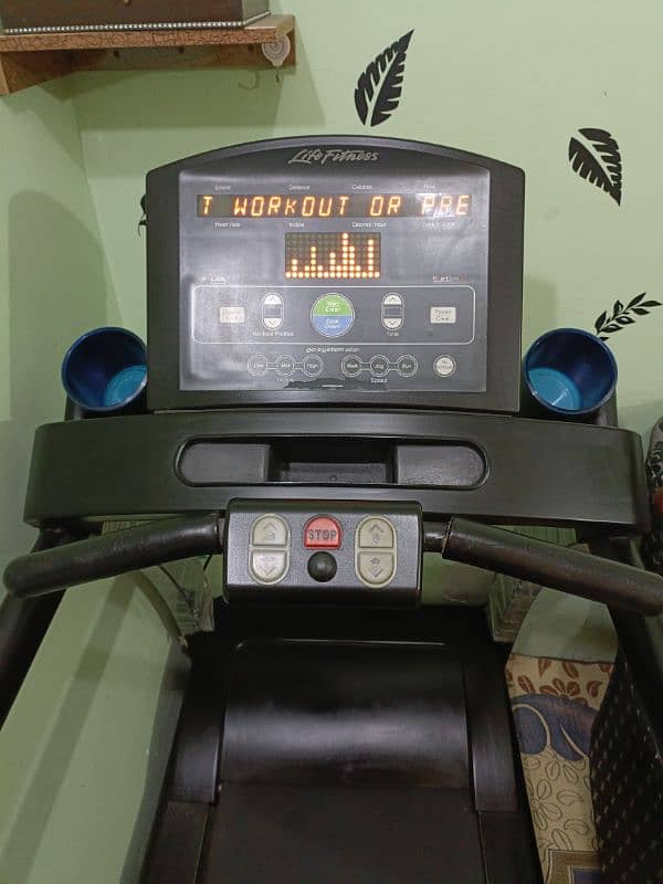 Treadmill 4