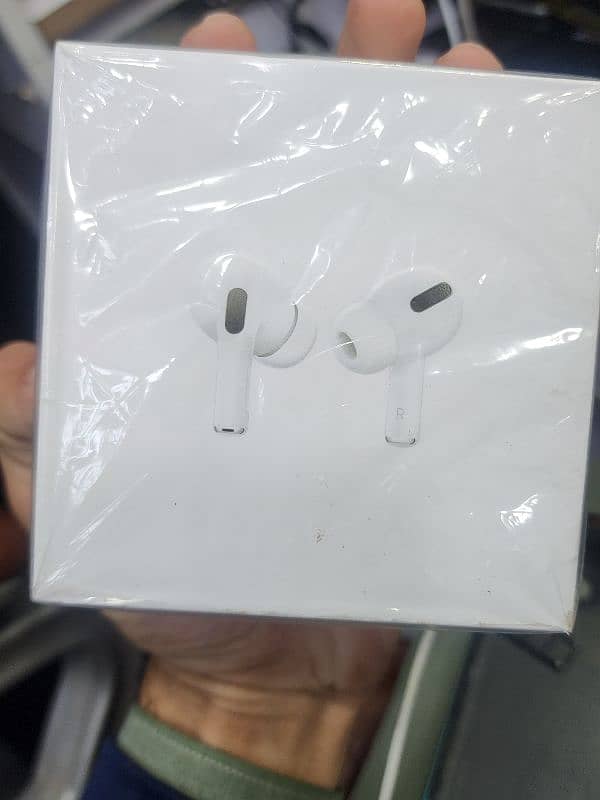 airpods pro with wireless charging case 1