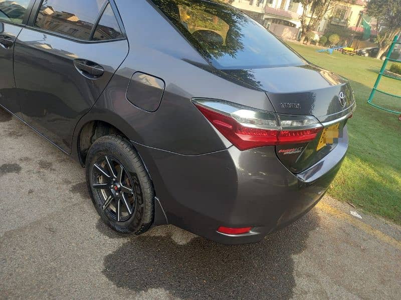 Toyota Corolla GLI 2019 6