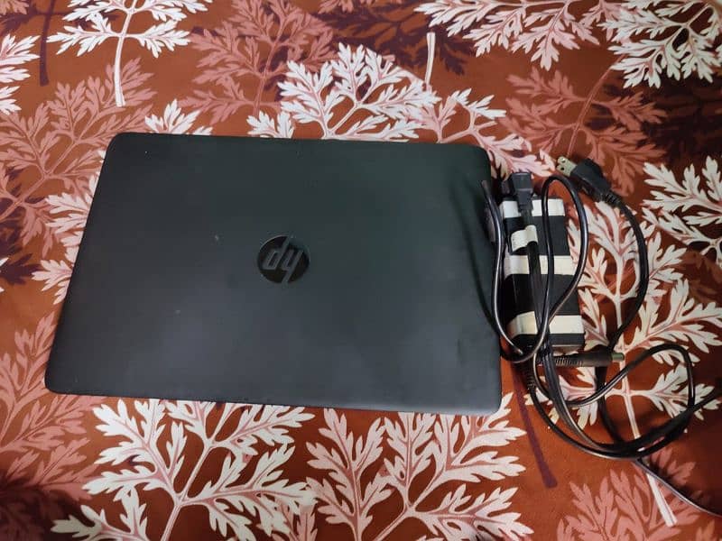 HP Elite Book 840 2