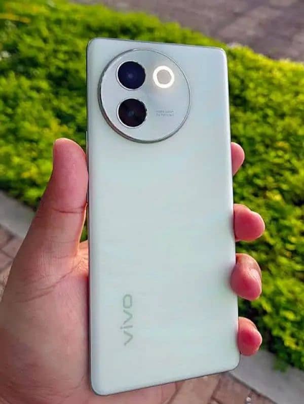 Vivo V30E White colour ! 0