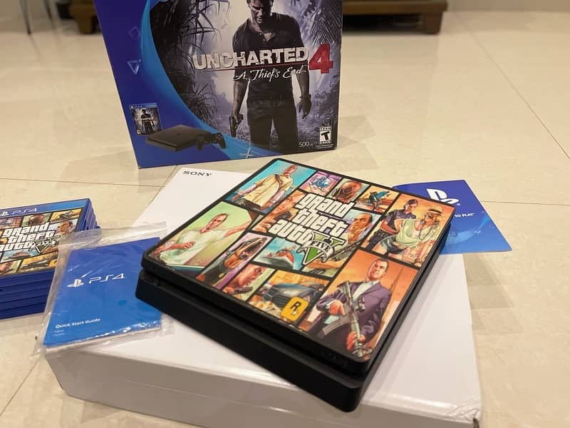 PS4 Slim 500 Gb Mint Condition   0/3/2/4/4/9/9/8/1/8/9 3