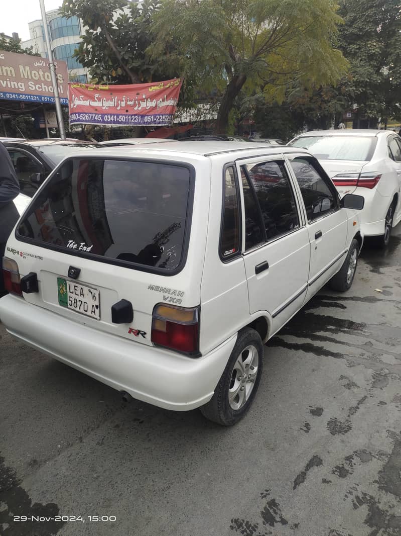 Suzuki Mehran VXR 2016 1