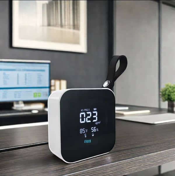 Portable PM2.5 AQI Quality Detector humidifier Use LCD Display Tempe 3