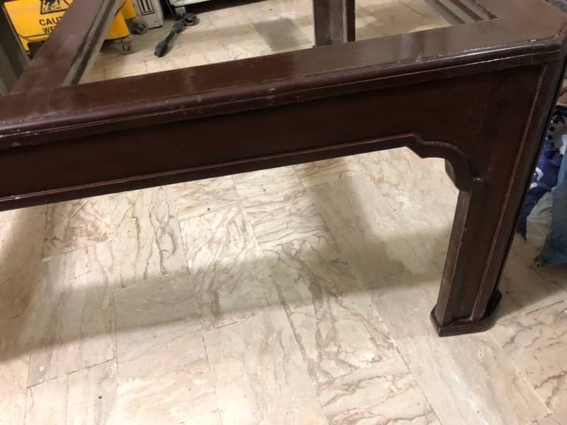 Center table for sale 3