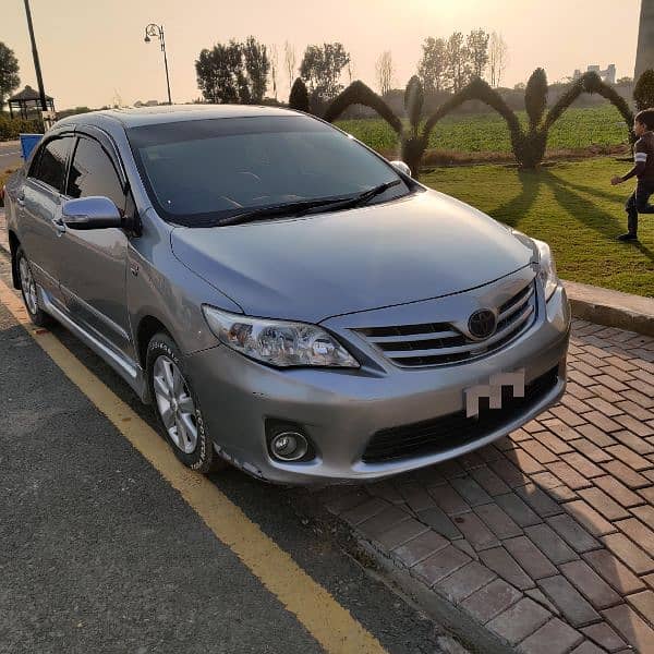 Toyota Corolla Altis 2014 1