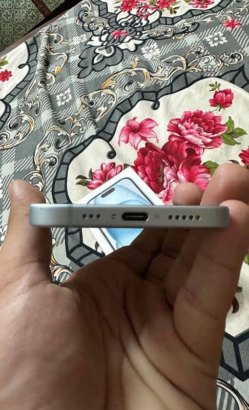 iPhone 15 Plus Factory Unlock 2