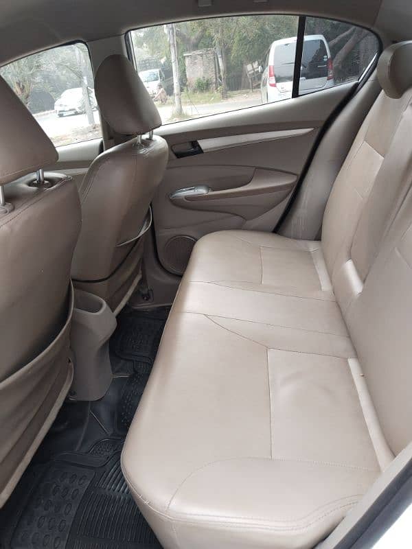 Honda City IVTEC 2018 4