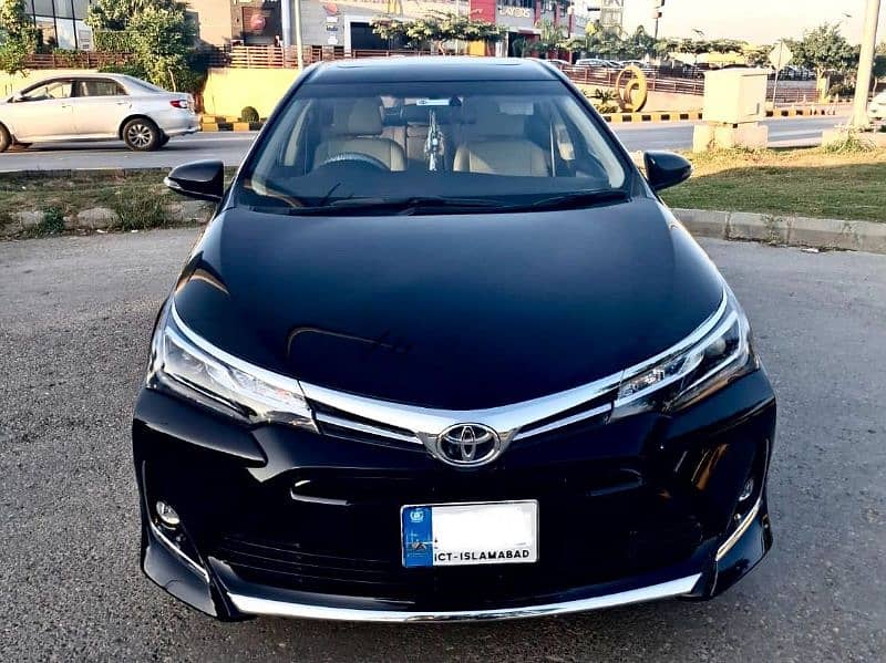 Toyota Altis Grande 2022 0