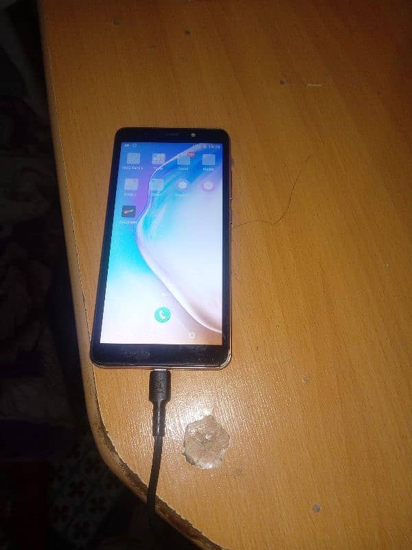 tecno pop3   1 gb ram 16gb rom. good condition with box. pta approved 3