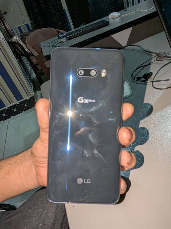 lg 8x thinq 0