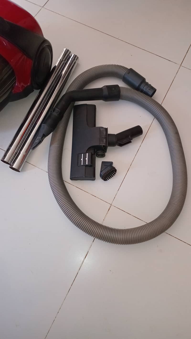 Brand New Vacuum Cleaner 3