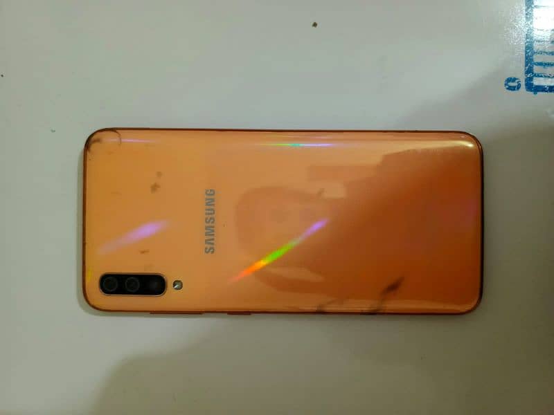 samsung A70 1