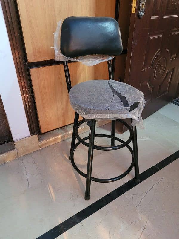 Stool Chair for sale band new, 1