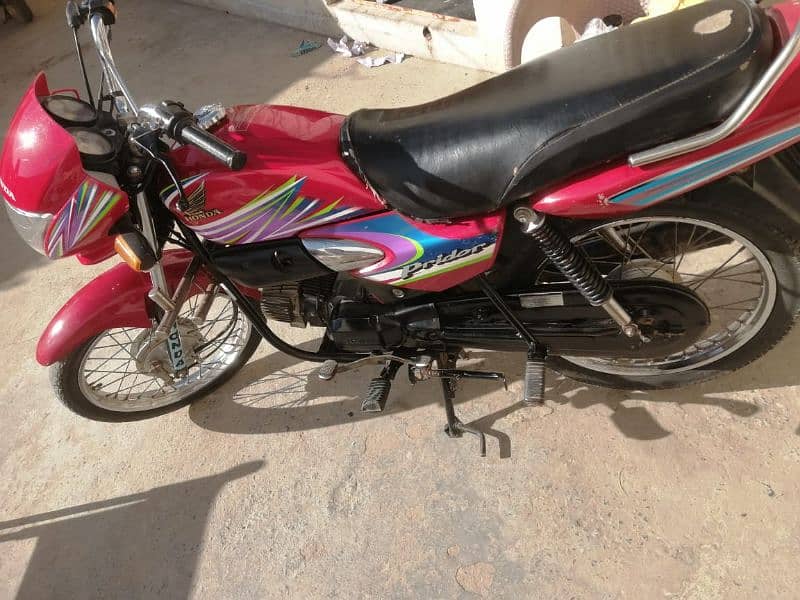 Honda 100 gujranwala nomber 8