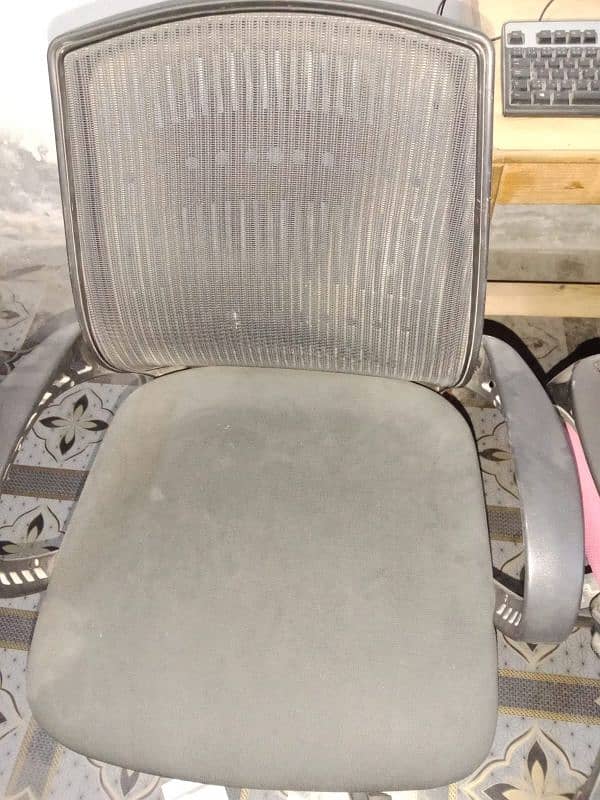 Urgent Sale! Office Chairs, Student Chairs and Cooler for Sales 8