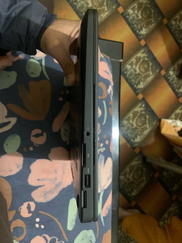 Dell Laptop 8