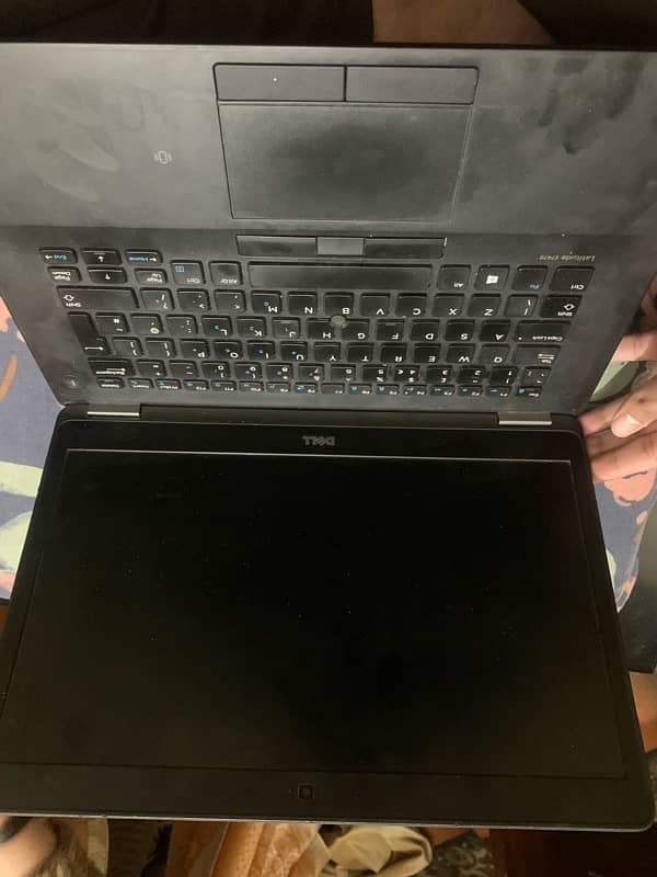 Dell Laptop 9